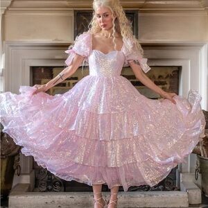 Fanciful Doll Aphrodite kiss dress